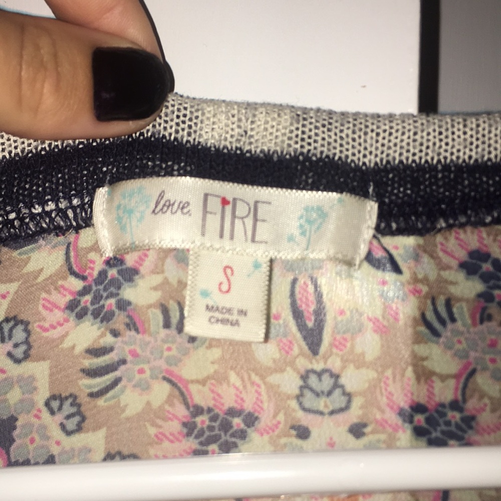 pattern blouse - Picture 5 of 5